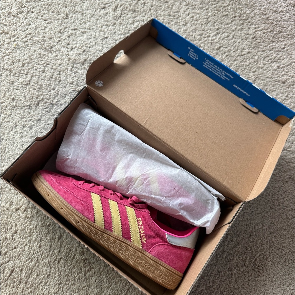 Adidas Spezial Originals Lucid pink